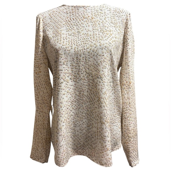 White House Black Market Women’s 100% Silk Blouse Size 6 White/Tan V-Back Office - Picture 1 of 8